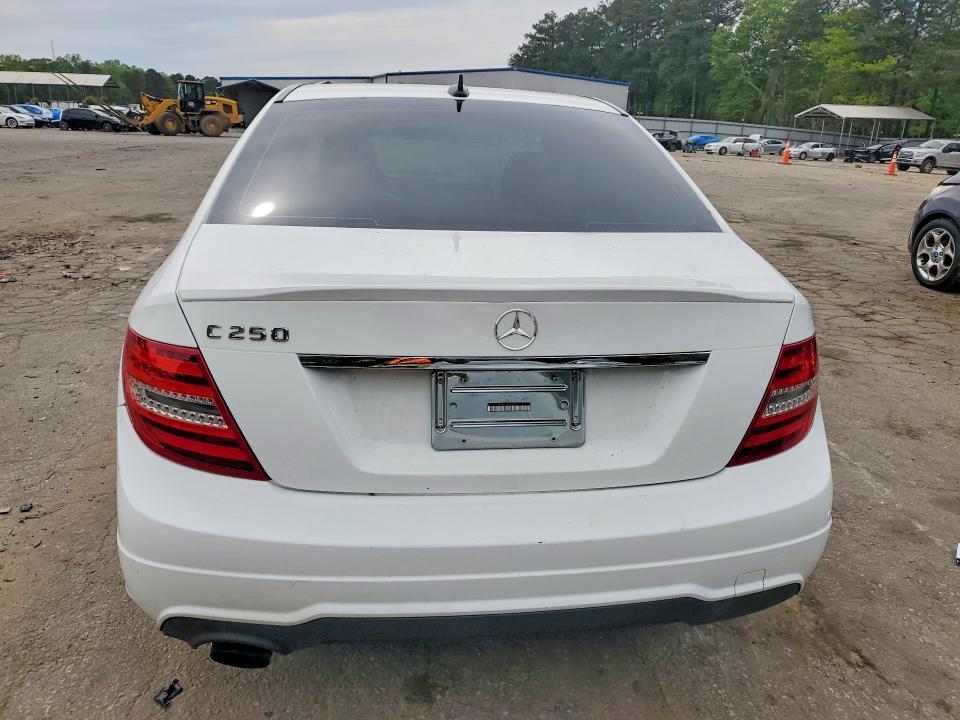 2014 Mercedes-Benz C 250