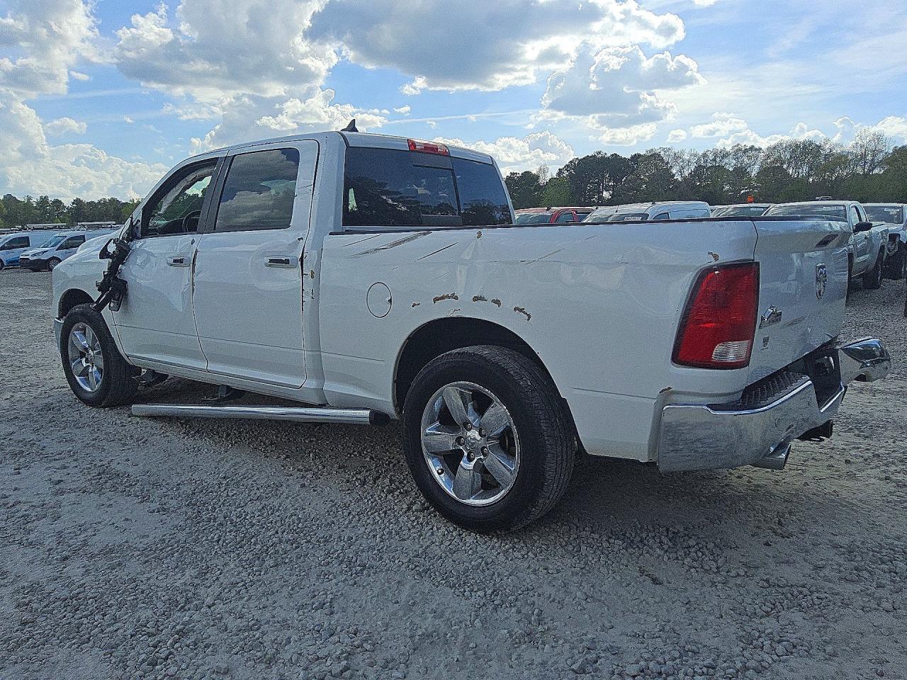 2019 Dodge RAM 1500 Classic SLT