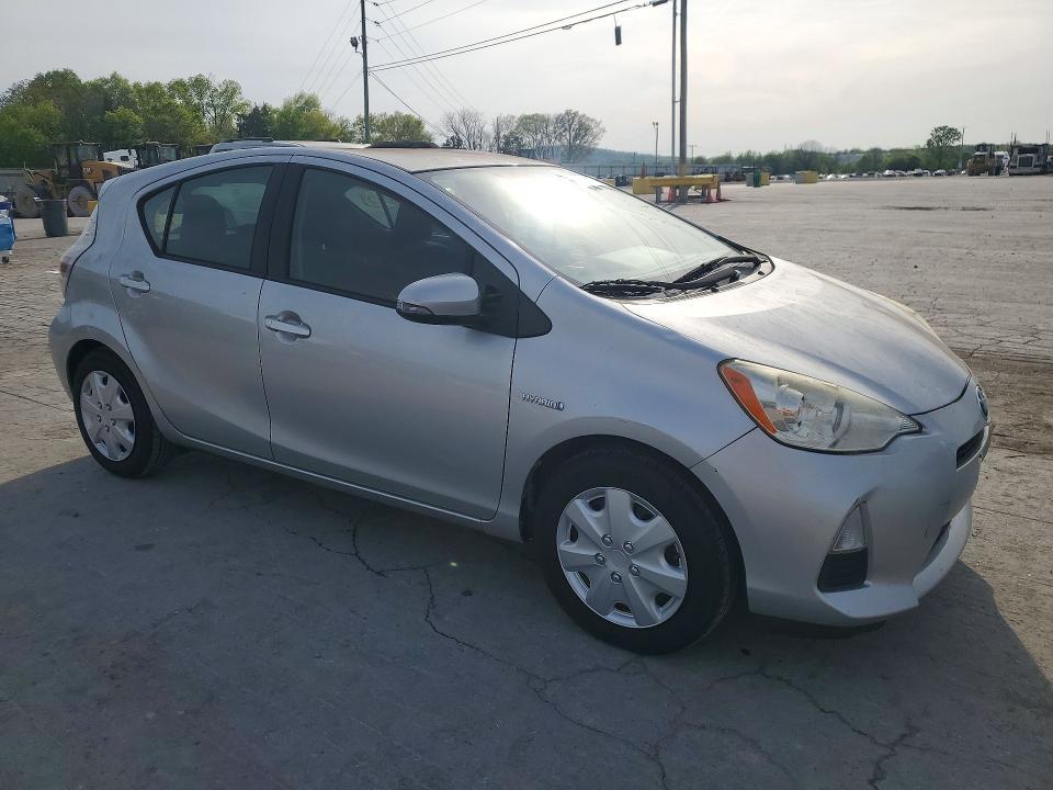 2014 Toyota Prius c two