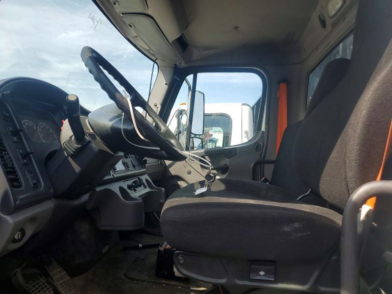 2017 Freightliner M2 106 Medium Duty