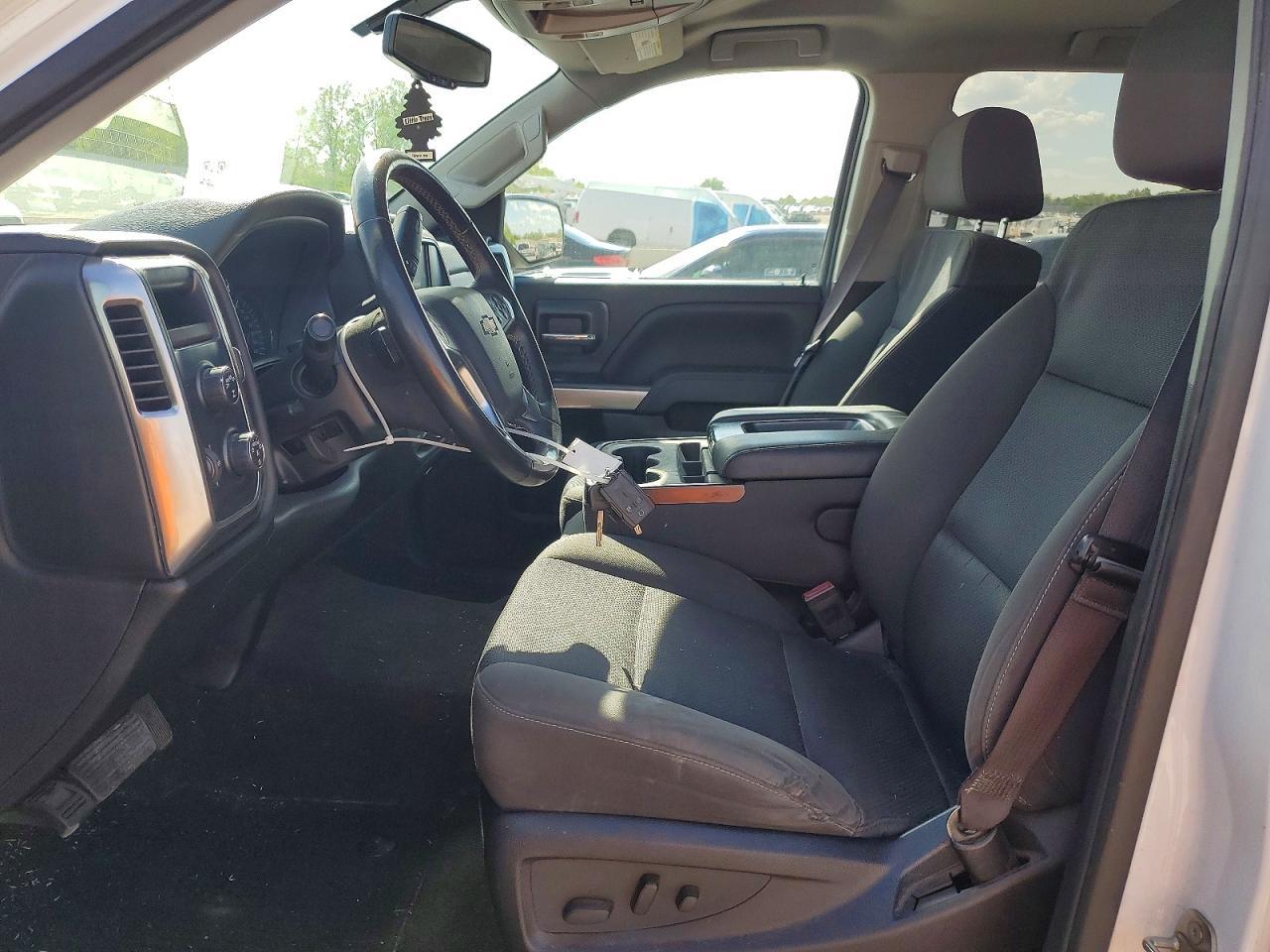 2017 Chev Silverado K1500 LT
