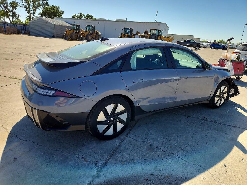 2024 Hyundai Ioniq 6 se