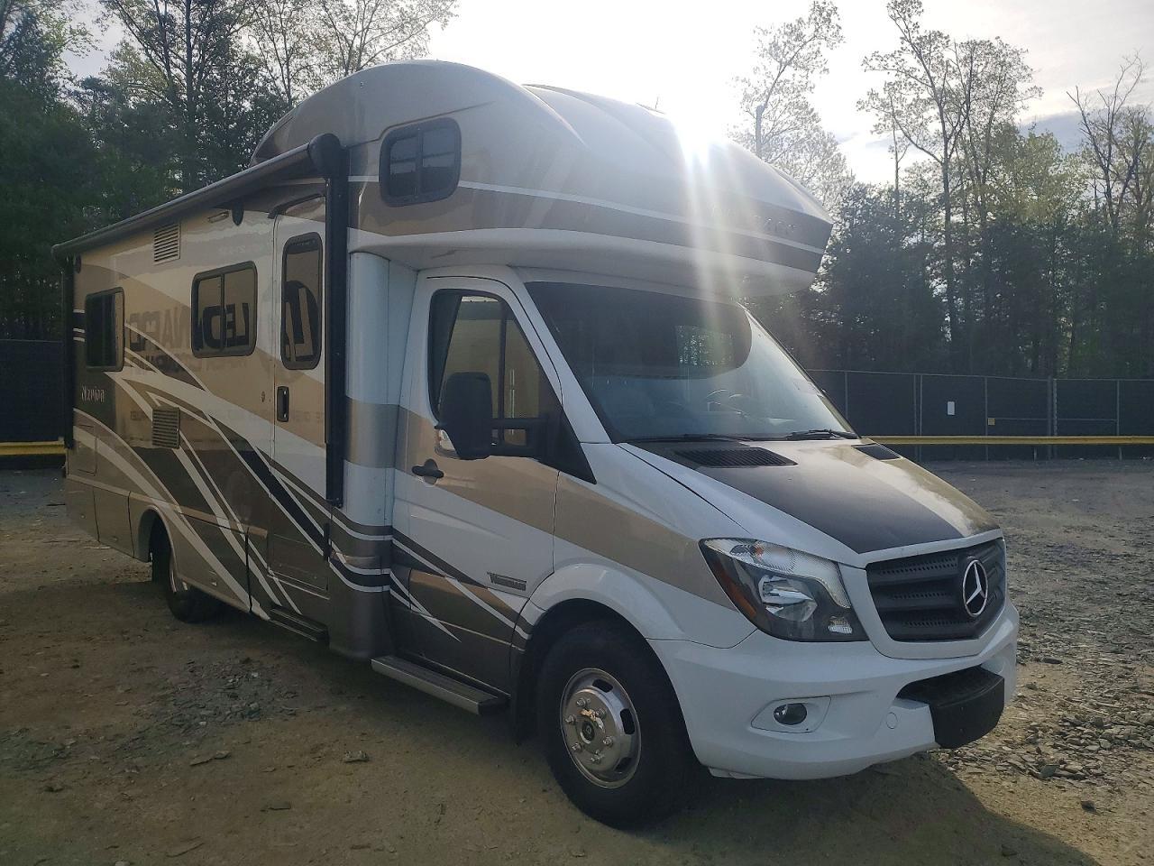 2016 Unknown 2016 Navion RV