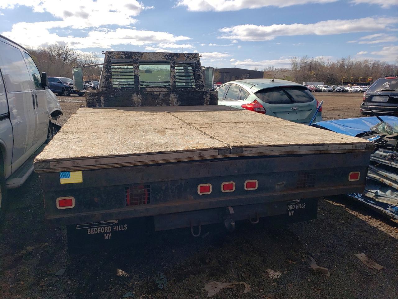 1987 Ford F350 Super Duty Flatbed Truck