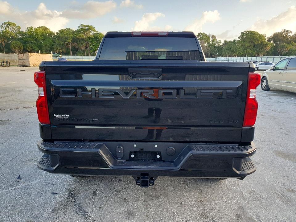 2026 Chevrolet Silverado K1500 Trail Boss Custom