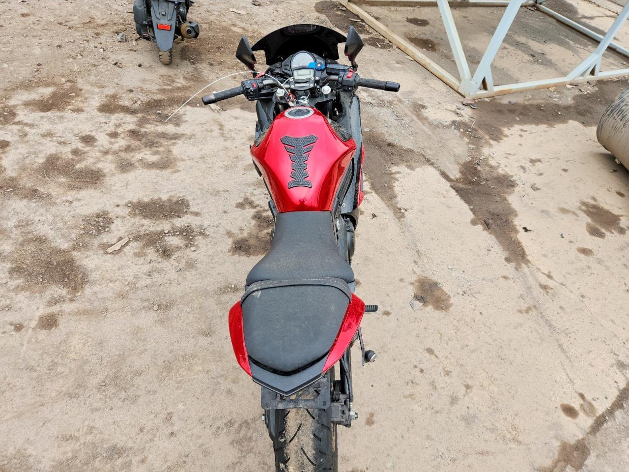 2016 Kawasaki EX650 E