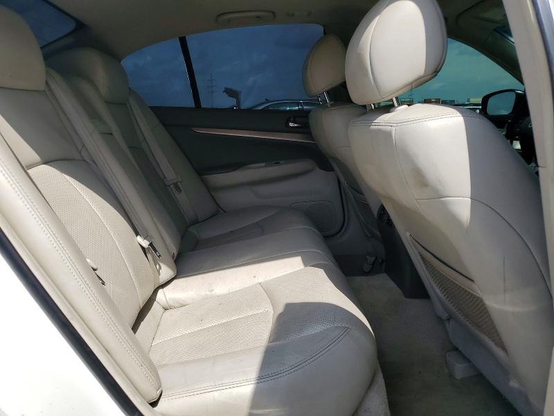 2015 Infiniti Q40 Base