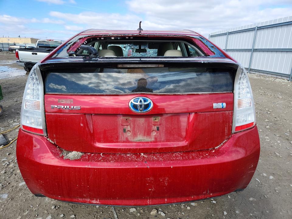 2010 Toyota Prius iii