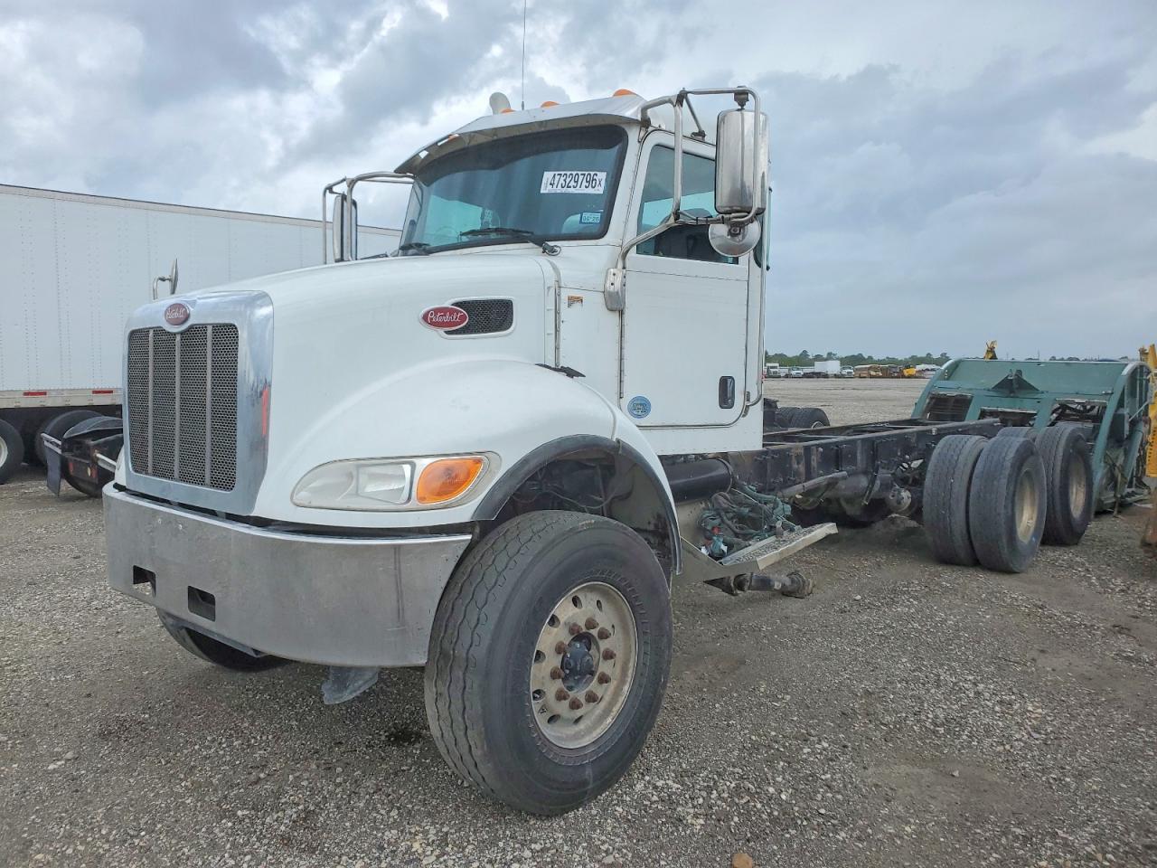 2022 Peterbilt 348-Packer Garbage Truck