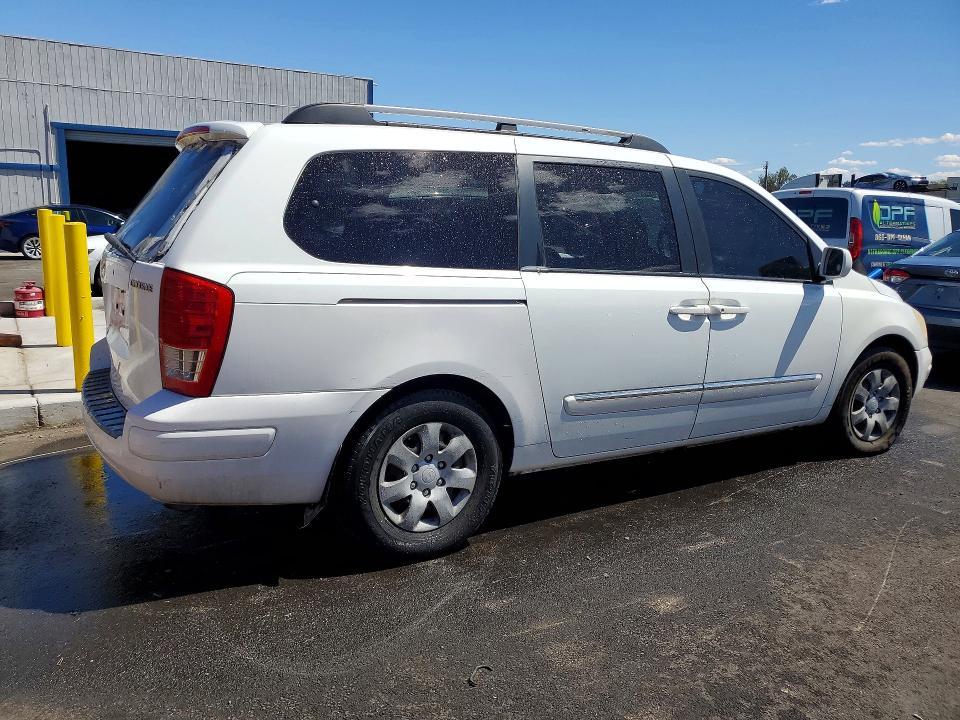 2007 Hyundai Entourage gls