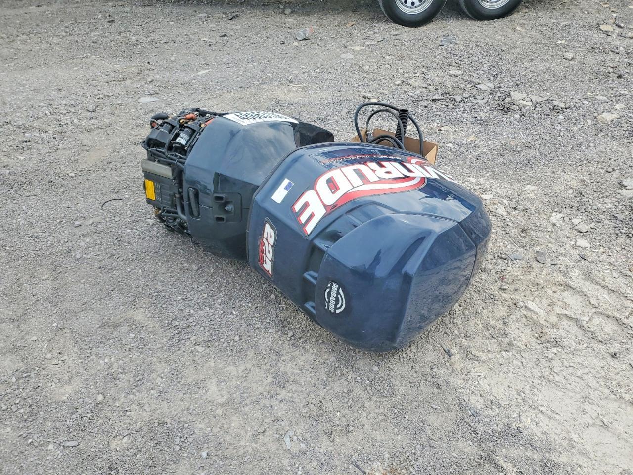 2004 Evinrude 225HP
