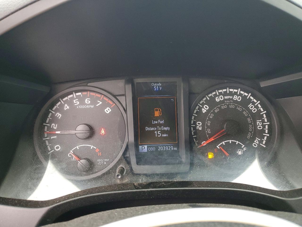 2018 Toyota Tacoma SR