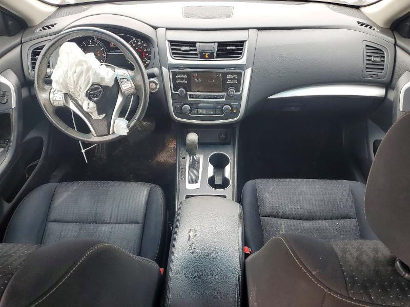 2016 Nissan Altima 2.5 sv