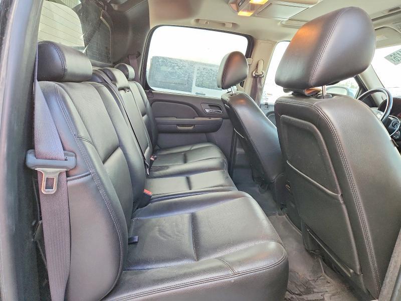 2013 Chevrolet Avalanche LTZ