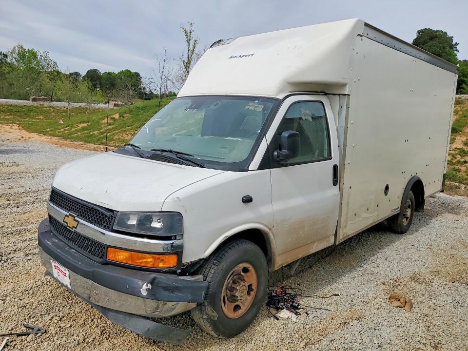 2021 Chevrolet Express Delivery Truck