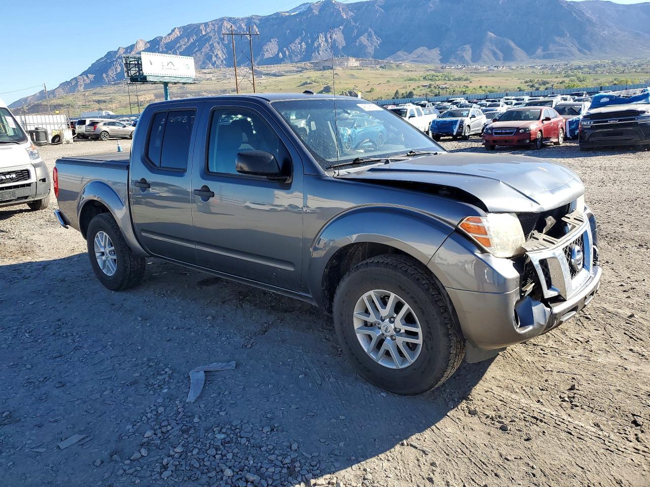 2016 Nissan Frontier SV
