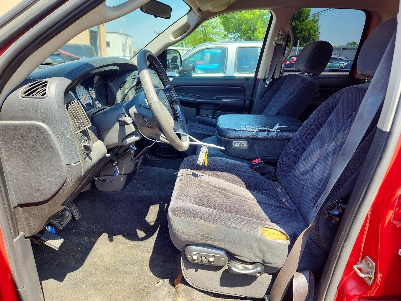 2005 Dodge RAM 1500 ST