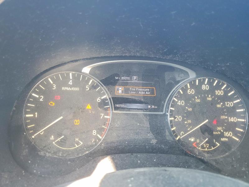 2017 Nissan Pathfinder sv
