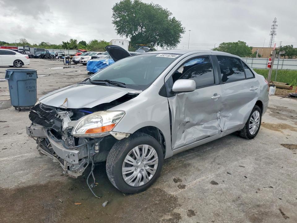 2010 Toyota Yaris Base