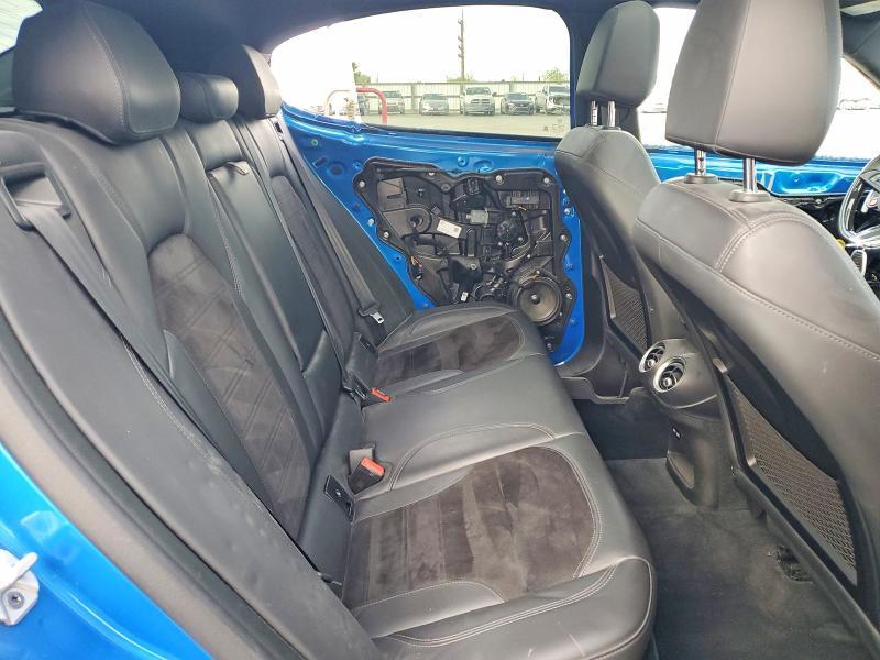 2019 Alfa Romeo Stelvio Quadrifoglio