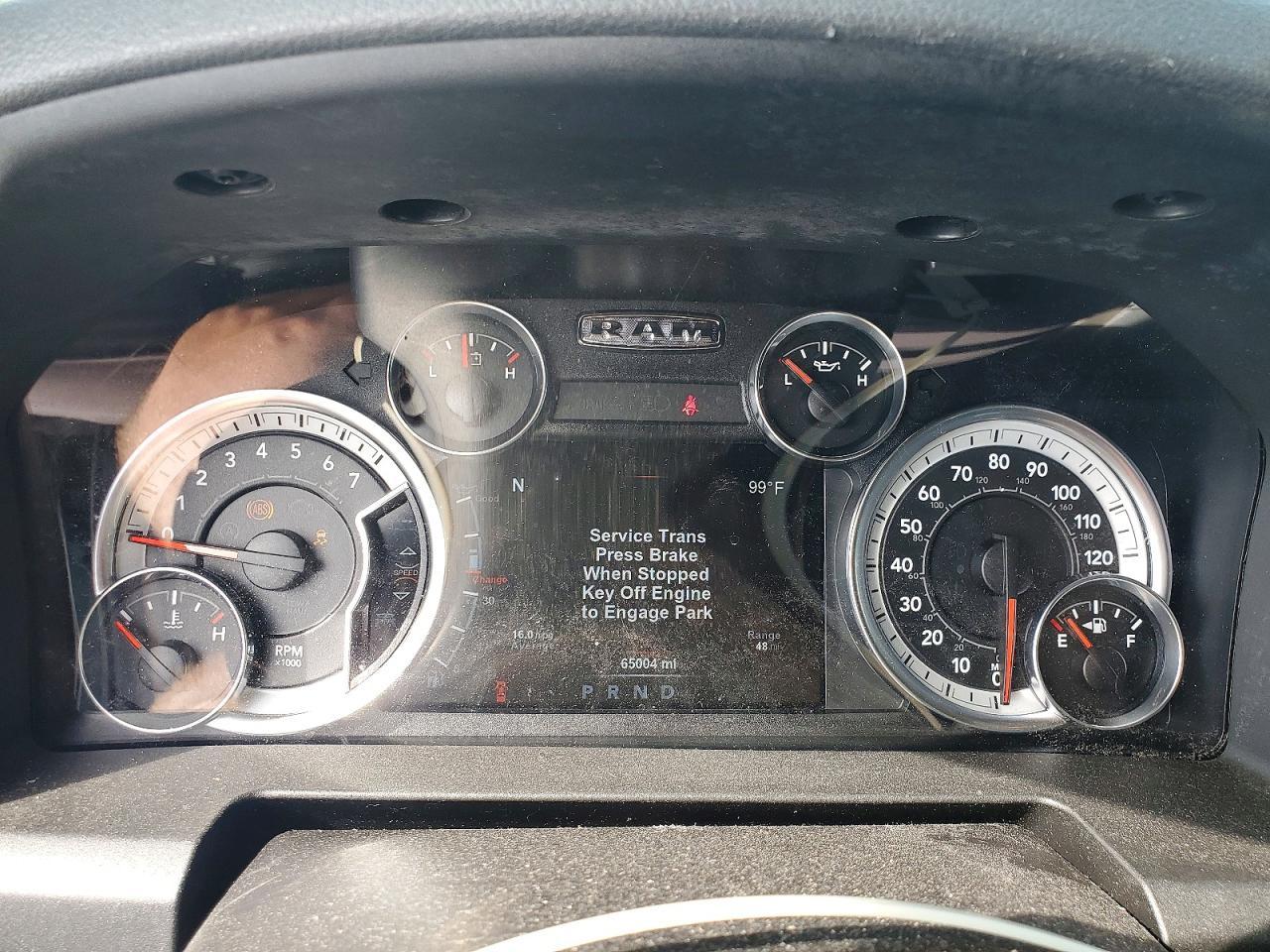 2015 Dodge RAM 1500 SLT