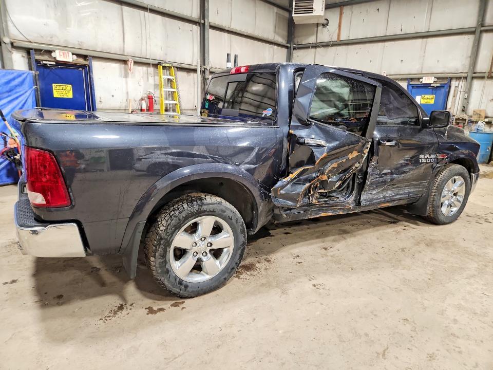 2015 Dodge RAM 1500 SLT