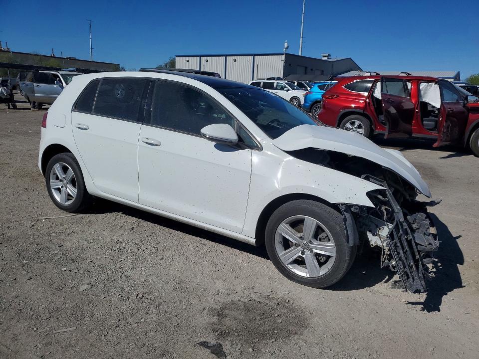 2017 Volkswagen Golf s