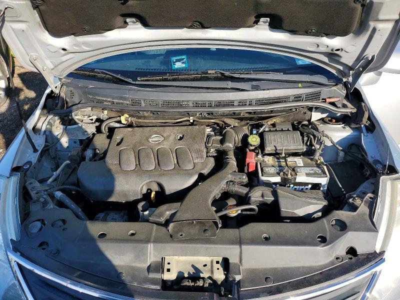 2010 Nissan Versa 1.8 s