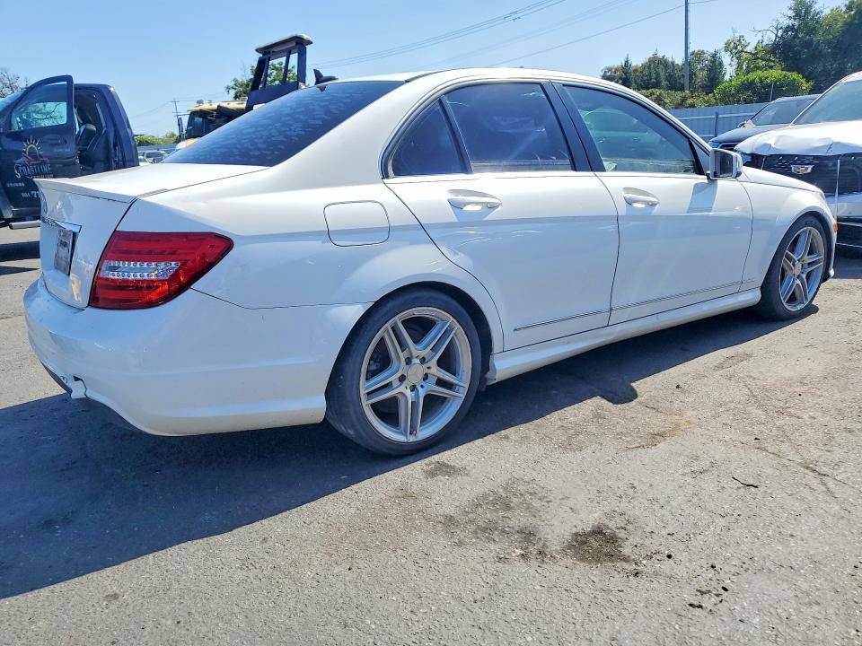 2013 Mercedes-Benz C 250