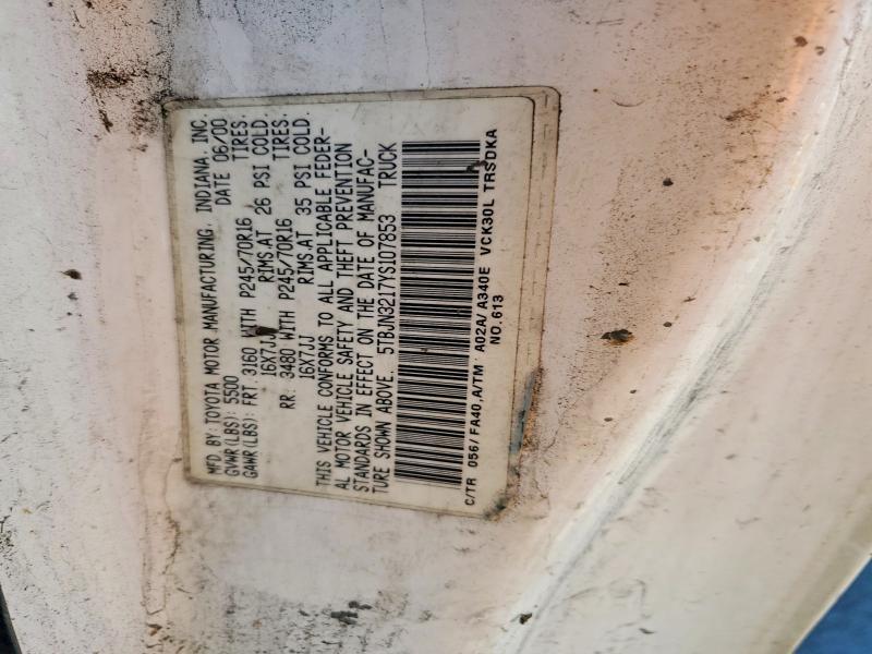 2000 Toyota Tundra Base