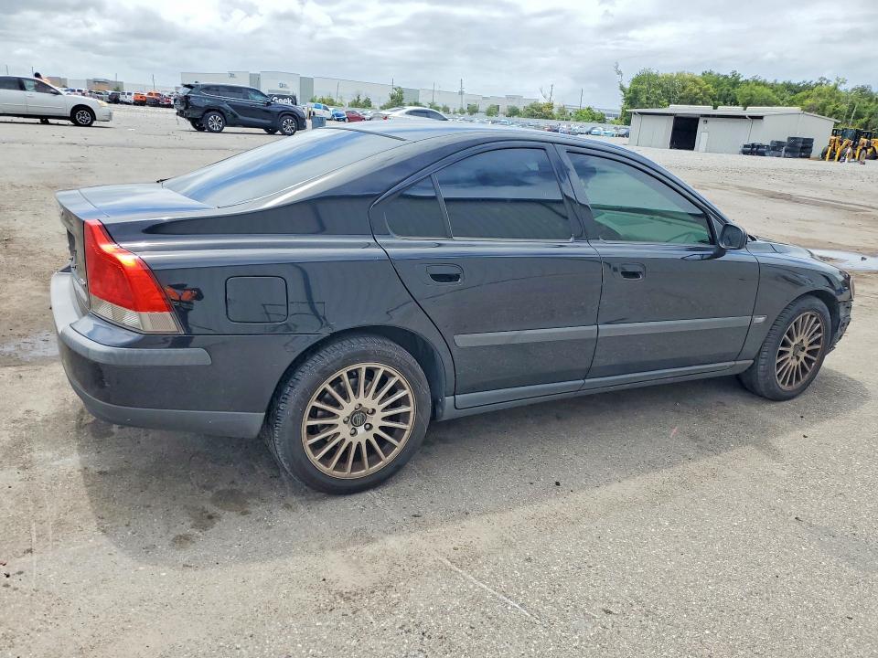 2004 Volvo S60 2.5t