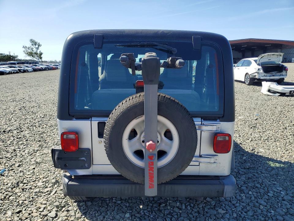2004 Jeep Wrangler / tj Sport