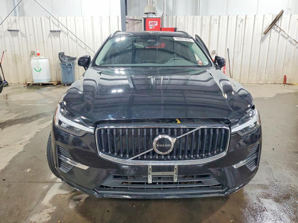 2022 Volvo Xc60 B5 Momentum