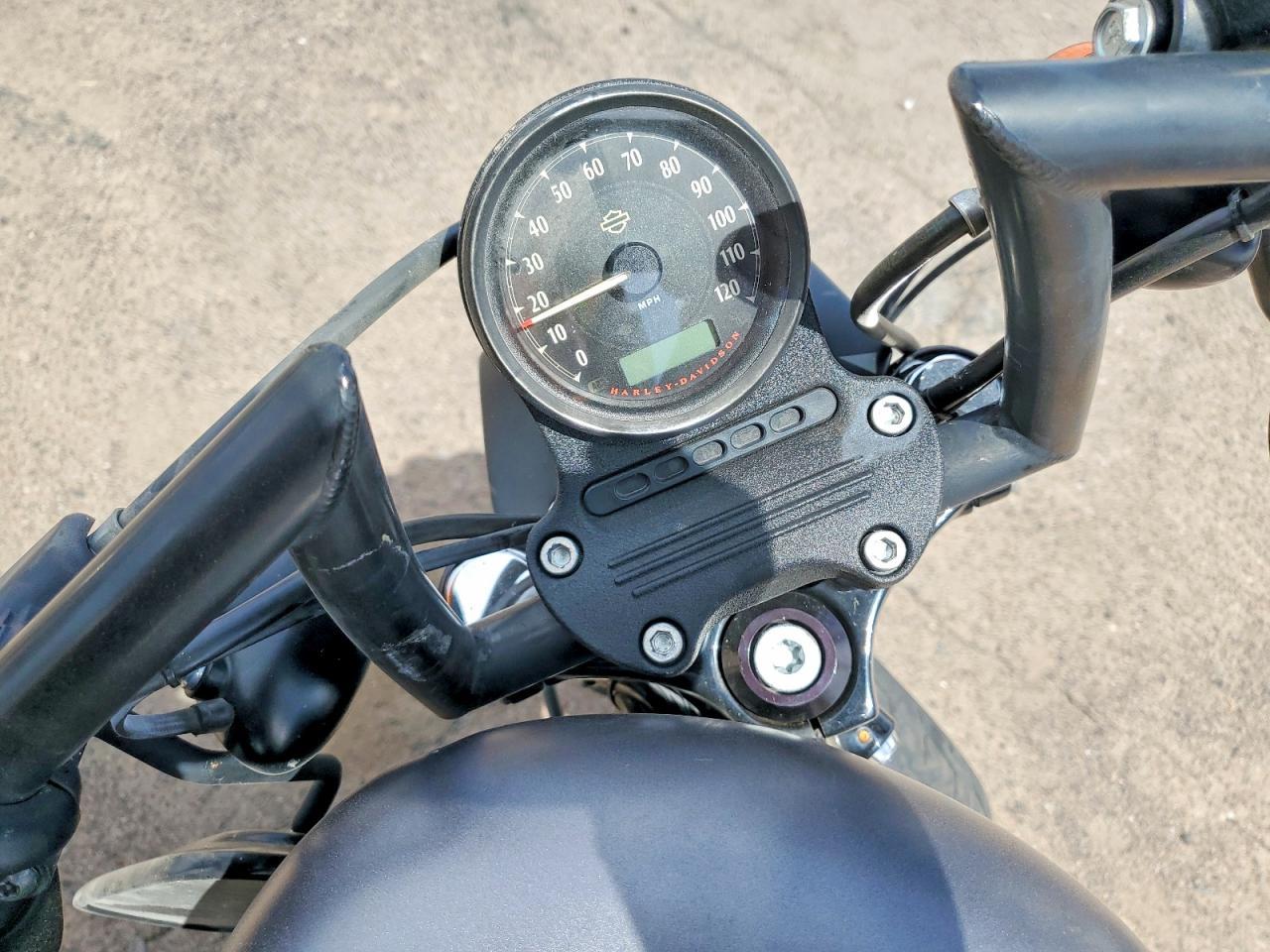 2017 Harley-Davidson XL883 Iron 883