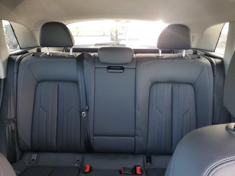 2022 Audi E-tron Premium Plus