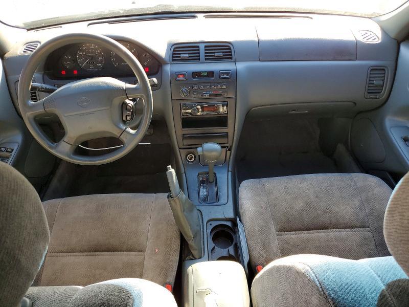 1997 Nissan Maxima gxe