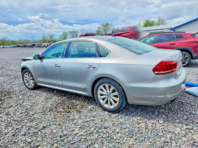 2013 Volkswagen Passat sel