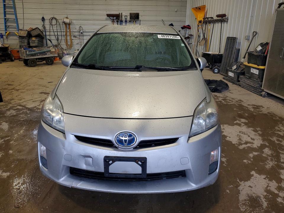 2010 Toyota Prius ii
