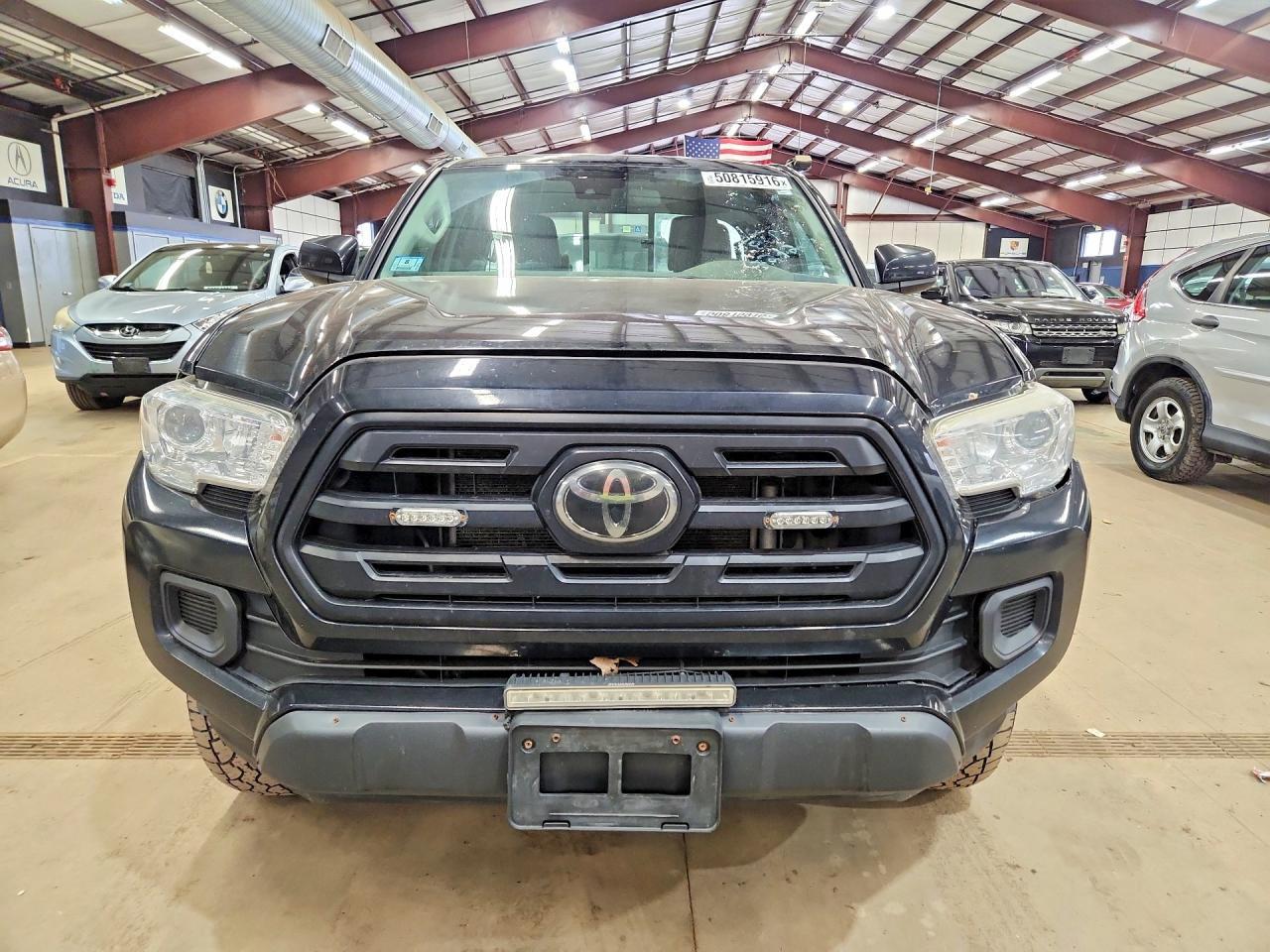 2018 Toyota Tacoma SR