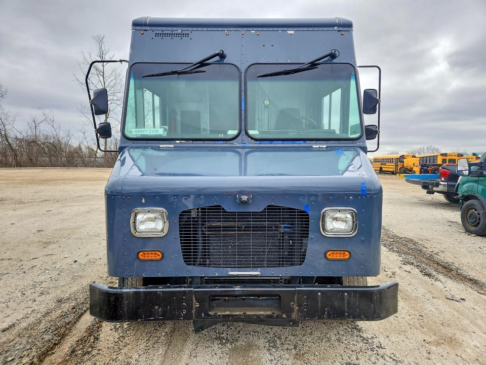 2021 Freightliner Chassis M Line WALK-IN Van