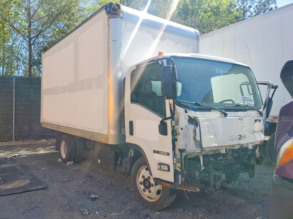 2017 Isuzu NRR