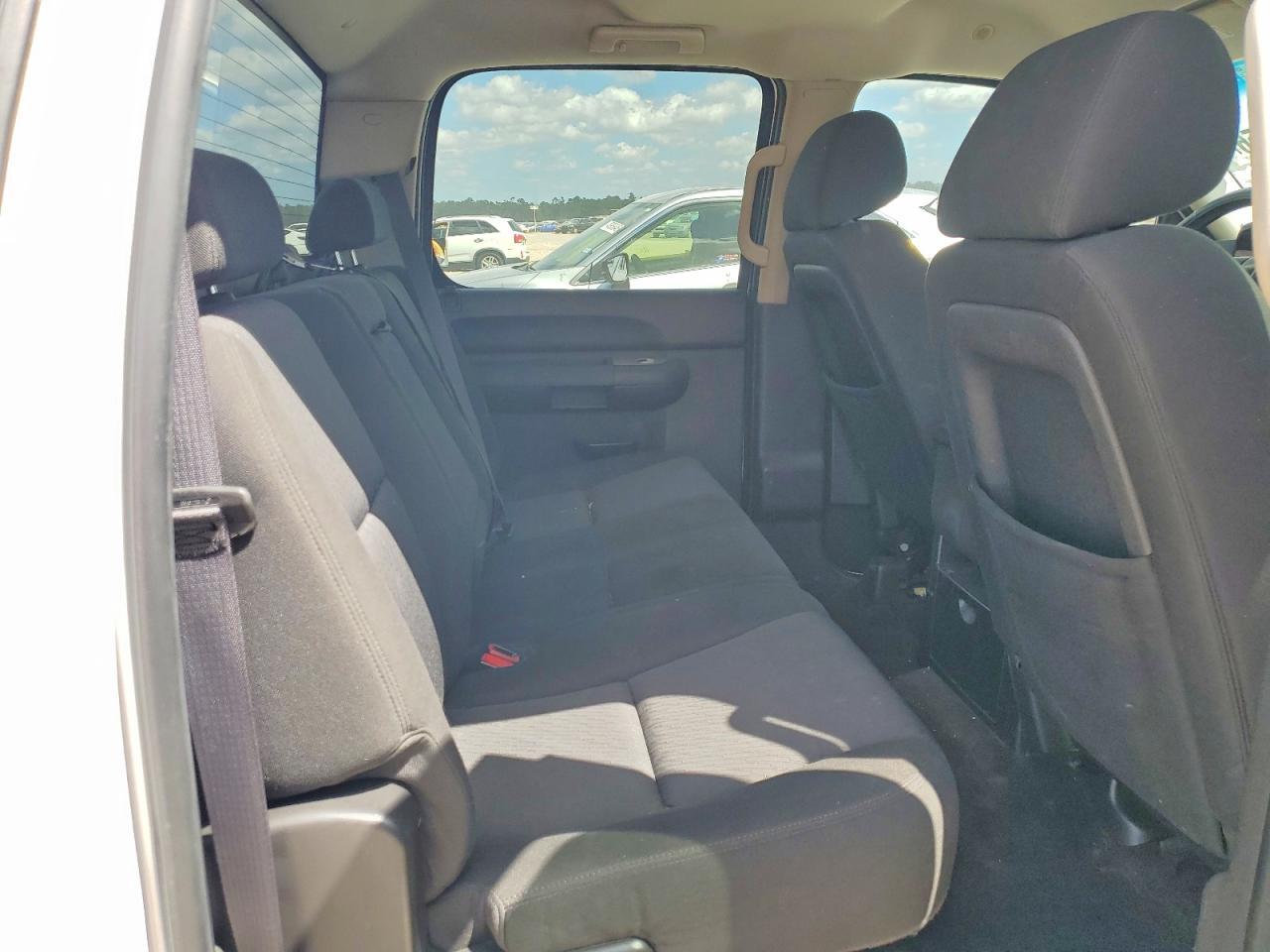 2011 GMC Sierra C1500 SLE