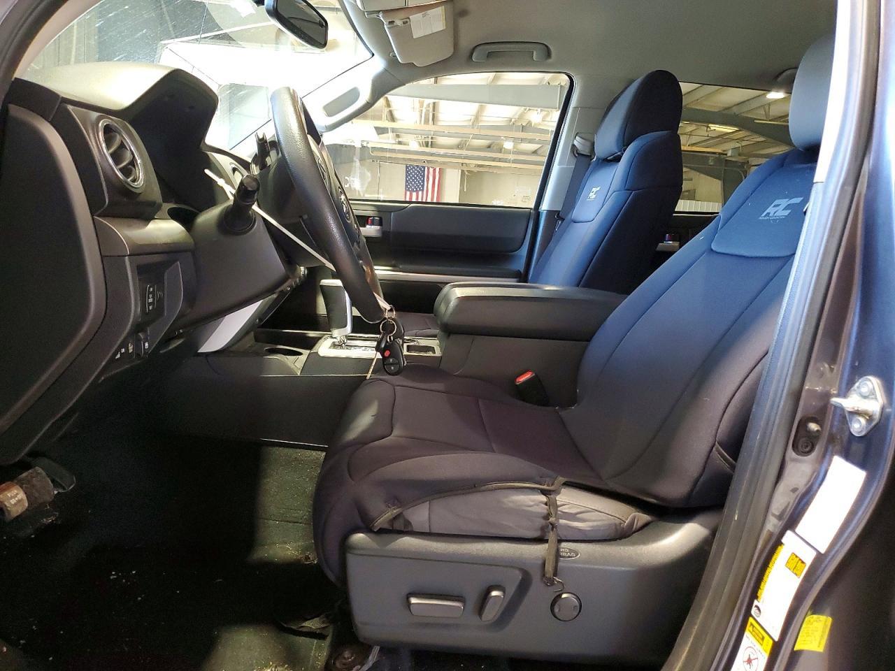 2017 Toyota Tundra SR5