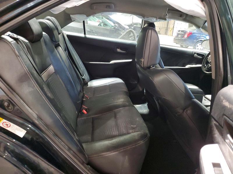 2014 Toyota Camry se