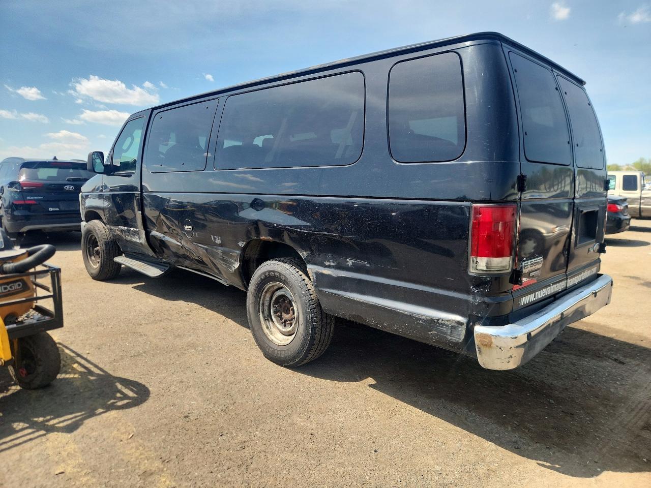 2010 Ford Econoline E350 Super Duty Wagon