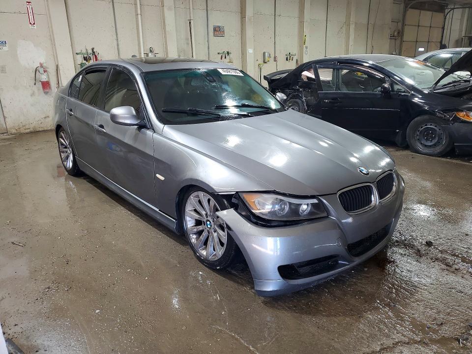 2011 BMW 328 i