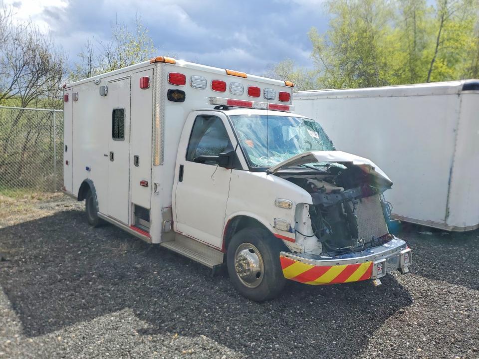 2021 Chev Rolet Express Ambulance