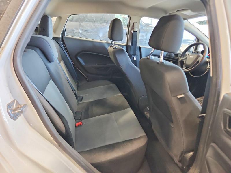 2016 Ford Fiesta s