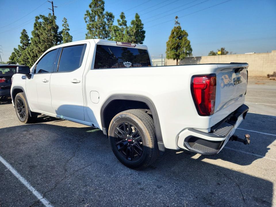 2024 GMC Sierra K1500 Elevation