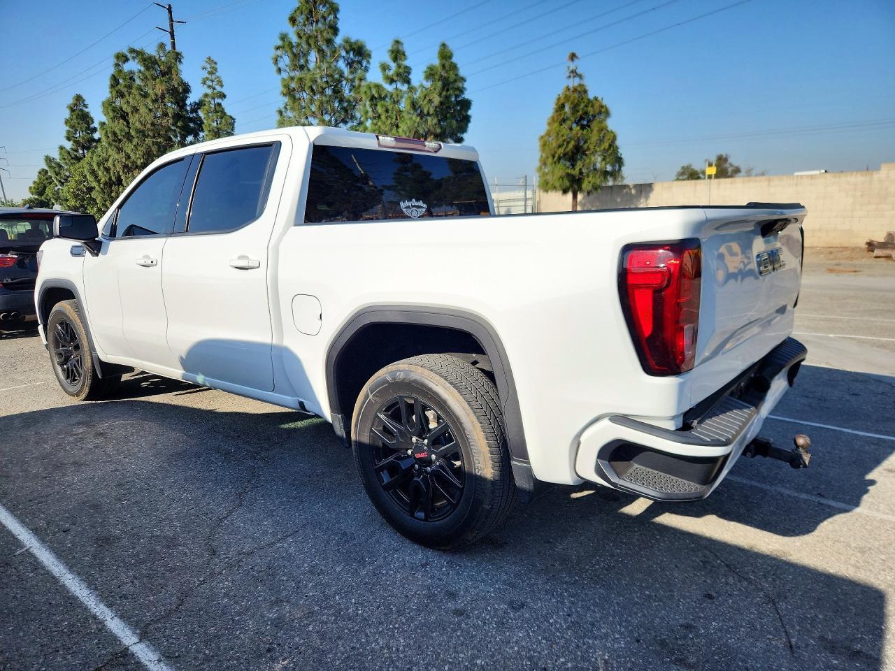 2024 GMC Sierra K1500 Elevation